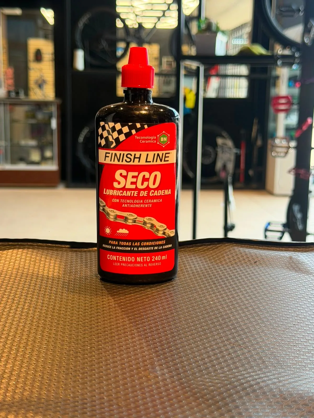 Lubricante Finish Line DE Cadena Seco 240ML